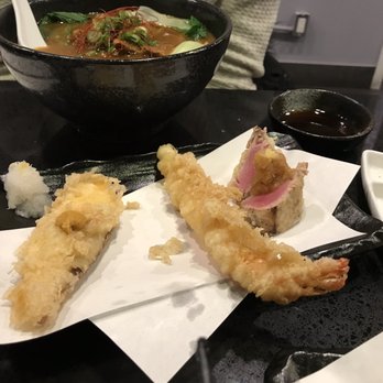 Shitamachi Tendon Akimitsu - Chef's special tempura - 1 shrimp and 2 seafood - Japanese Near Me - Toronto, Ontario Shitamachi Tendon Akimitsu - Chef's special tempura - 1 shrimp and 2 seafood - Japanese Near Me - Toronto, Ontario