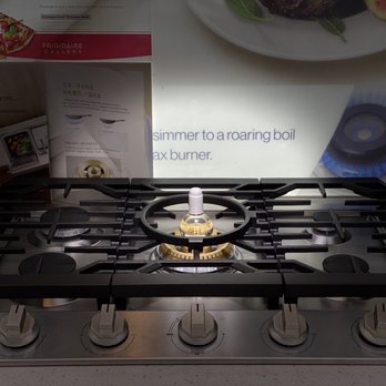 Pioneer Home Electronics - Extremely strong burner, auto shutoff feature for your peace of mind. 方太五个不同力度的炉面，自动关机功能当你不留意的时候。 - Electronics Near Me - Queens, New York