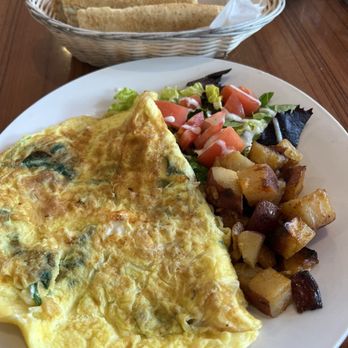 Cafe Vert - Cafes Near Me - Miami Beach, Florida
