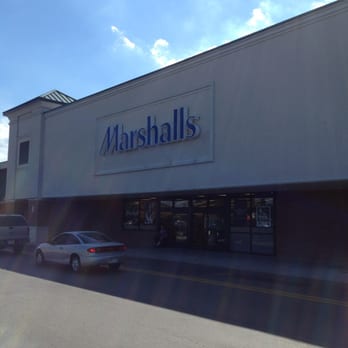 Marshalls - Front - Department Stores Near Me - Virginia Beach, Virginia
