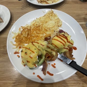 Broken Yolk Cafe - American Near Me - Glendora, California