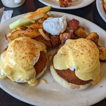 Oakland Grill - Close up of the Crab Cake Benedict - Breakfast & Brunch Near Me - Oakland, California Oakland Grill - Close up of the Crab Cake Benedict - Breakfast & Brunch Near Me - Oakland, California