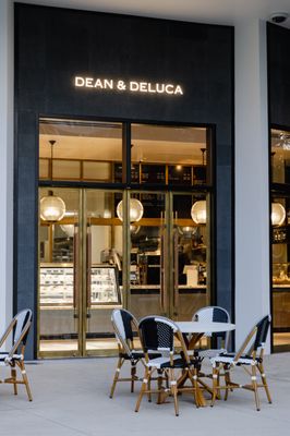 Dean & DeLuca by null