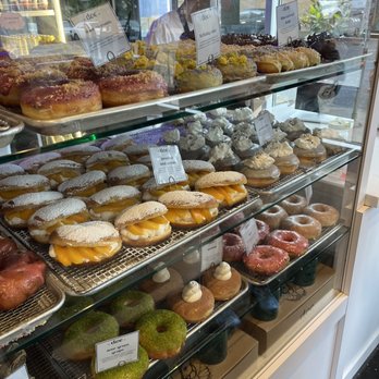 Doe Donuts - Donuts Near Me - Portland, Oregon