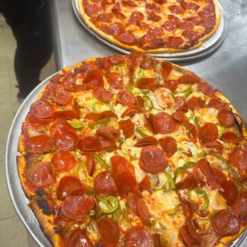Old World Pizza - Italian Near Me - Elmwood Park, Illinois Old World Pizza - Italian Near Me - Elmwood Park, Illinois