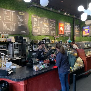 J.P. Licks - Cambridge - Interior/Inside- Ordering Area - Ice Cream & Frozen Yogurt Near Me - Cambridge, Massachusetts