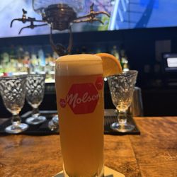 BrownStones Sports Lounge & Restaurant