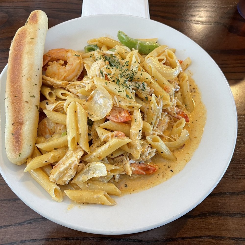 Arch & Eddies Gathering House - Cajun Chicken and Shrimp - New American Near Me - Jackson, Ohio Arch & Eddies Gathering House - Cajun Chicken and Shrimp - New American Near Me - Jackson, Ohio