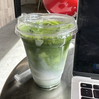 Hilite Coffee - 12 oz iced banana caramel matcha latte with almond milk - Coffee & Tea Near Me - Jacksonville, Florida