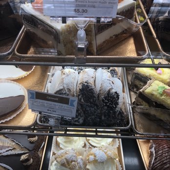 Freed's Bakery - Dessert - Bakeries Near Me - Las Vegas, Nevada