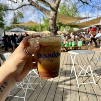 Desnudo Coffee - Coffee Roasteries Near Me - Austin, Texas