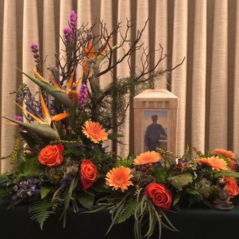 Steuerle Funeral Home - Flowers and my Dad - Funeral Services & Cemeteries Near Me - Villa Park, Illinois