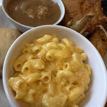 Pearl’s Diner - Chicken, Mac and cheese rice and gravy - American Near Me - Laurel, Mississippi Pearl’s Diner - Chicken, Mac and cheese rice and gravy - American Near Me - Laurel, Mississippi