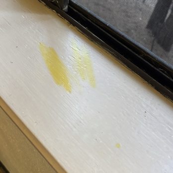 Northern Queen Inn - Unknown substance on the windowsill - Hotels Near Me - Nevada City, California Northern Queen Inn - Unknown substance on the windowsill - Hotels Near Me - Nevada City, California