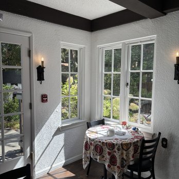 Candlelight Inn Napa Valley - Bed & Breakfast Near Me - Napa, California Candlelight Inn Napa Valley - Bed & Breakfast Near Me - Napa, California