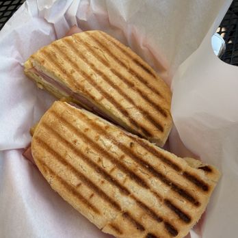 Stella's - Ham egg & cheese - Coffee & Tea Near Me - Cle Elum, Washington