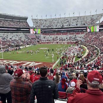 Bryant Denny Stadium - Stadiums & Arenas Near Me - Tuscaloosa, Alabama Bryant Denny Stadium - Stadiums & Arenas Near Me - Tuscaloosa, Alabama