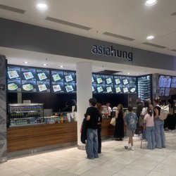 Asiahung - Ausgabe Speisen