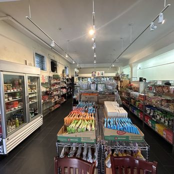 Common Sage - Interior - Beer, Wine & Spirits Near Me - San Francisco, California Common Sage - Interior - Beer, Wine & Spirits Near Me - San Francisco, California