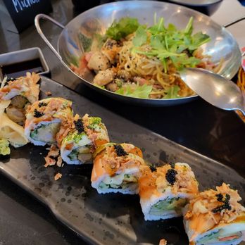 The Flying Fish - Unknown Dragon Roll - Japanese Near Me - Richmond Hill, Ontario
