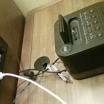 Hilton Chicago/Northbrook - More dust, and the phone-charging port on the clock is busted - Hotels Near Me - Northbrook, Illinois