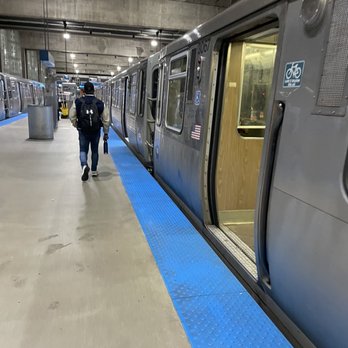 CTA - O'Hare - Metro Stations Near Me - Chicago, Illinois