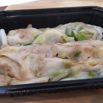 Mr. T Cafe - Steamed rice noodle - Coffee & Tea Near Me - San Francisco, California