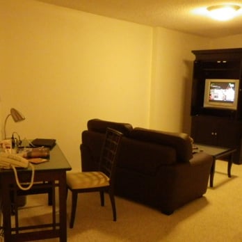 Aston at the Executive Centre Hotel - tv room - Resorts Near Me - Honolulu, Hawaii