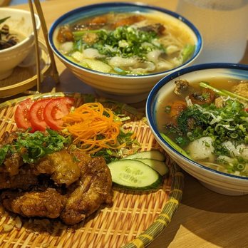 Ganh Vietnamese Kitchen - Vietnamese Near Me - Vancouver, British Columbia