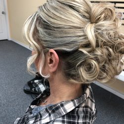 Chelleane Styles - Wedding hair