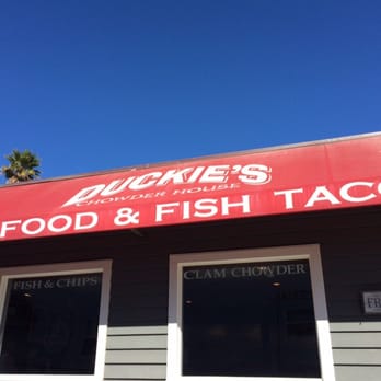 Duckie's Chowder House - Seafood Near Me - Cayucos, California