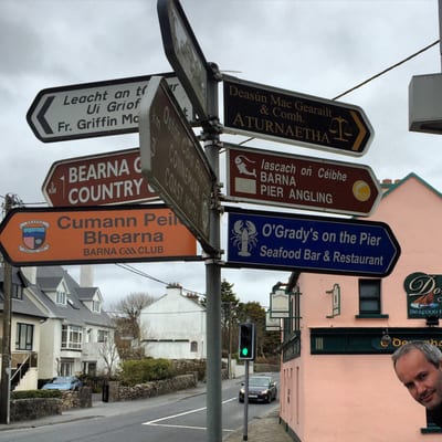 O'Gradys on the Pier by null