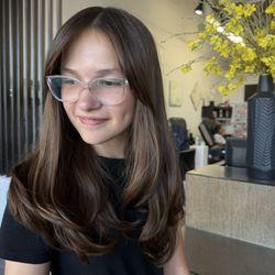 The Studio Hue Salon: Aveda