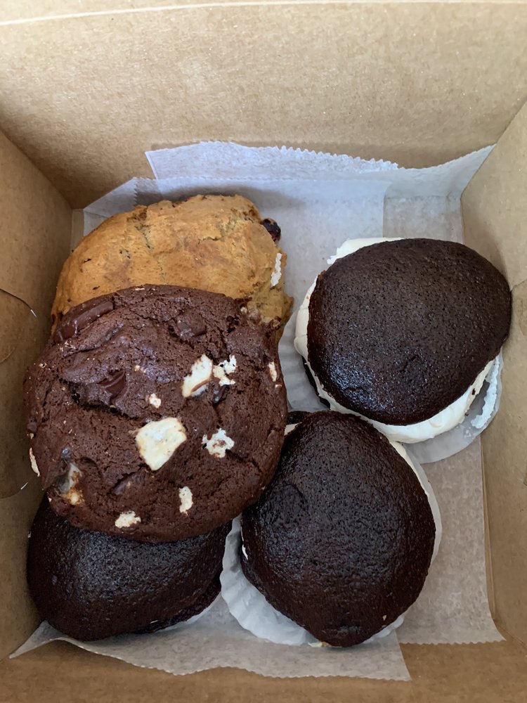 CHATHAM COOKWARE CAFE 37 Photos & 101 Reviews 524 Main St, Chatham