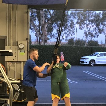 Functional Progressions - Cooper first day of training 11.2019. Single arm work with cast - Trainers Near Me - Austin, Texas