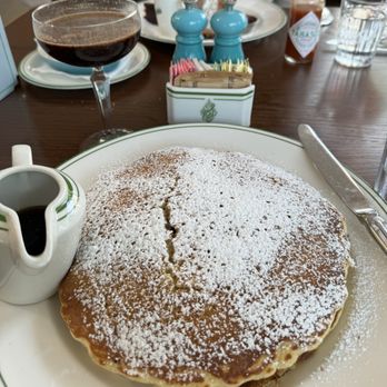 Sadelle's - BLUEBERRY PANCAKES - Breakfast & Brunch Near Me - Dallas, Texas Sadelle's - BLUEBERRY PANCAKES - Breakfast & Brunch Near Me - Dallas, Texas