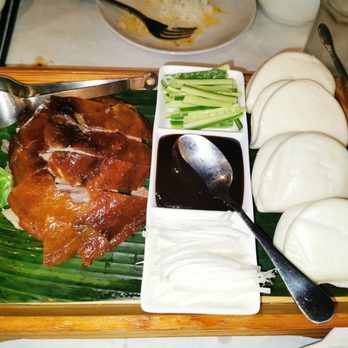 Hui Restaurant & Bar - Peking Duck - Bars Near Me - New York, New York