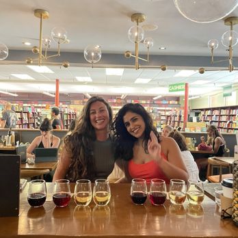 The 1894 - Dusk to dawn flight - Wine Bars Near Me - Pasadena, California