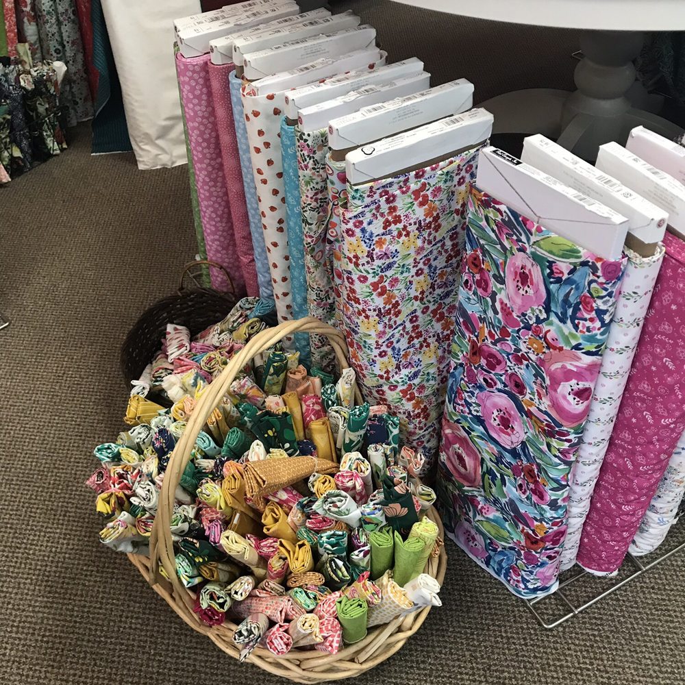 Pennington Quilt Works - Baskets of fat quarters everywhere. - Fabric Stores Near Me - Pennington, New Jersey Pennington Quilt Works - Baskets of fat quarters everywhere. - Fabric Stores Near Me - Pennington, New Jersey