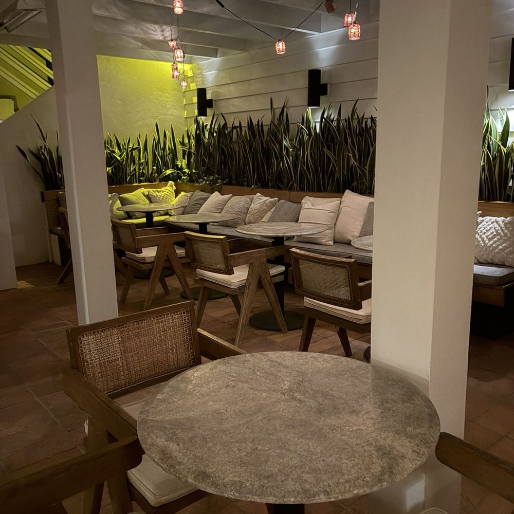 Hotel Joaquin - Hotels Near Me - Laguna Beach, California Hotel Joaquin - Hotels Near Me - Laguna Beach, California