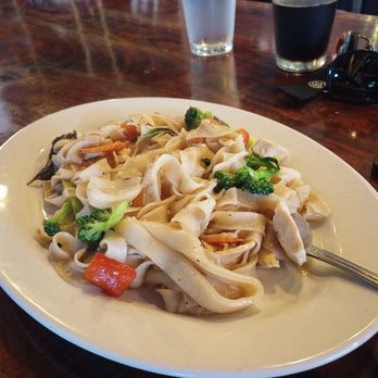 The Coconut Downtown - Drunken noodles with chicken - Thai Near Me - Reno, Nevada