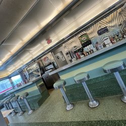 North Station - The dinner bar