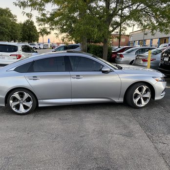 Castle Honda - The accord I would eventually buy without knowing it. - Car Dealers Near Me - Morton Grove, Illinois Castle Honda - The accord I would eventually buy without knowing it. - Car Dealers Near Me - Morton Grove, Illinois
