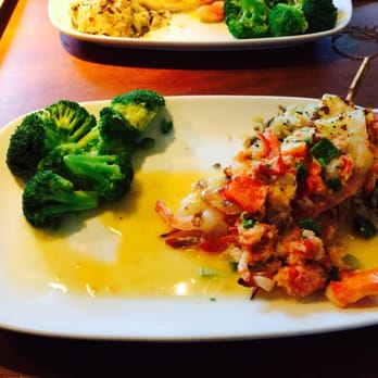 Red Lobster - lobster topped wood grilled shrimp - Seafood Near Me - San Antonio, Texas Red Lobster - lobster topped wood grilled shrimp - Seafood Near Me - San Antonio, Texas