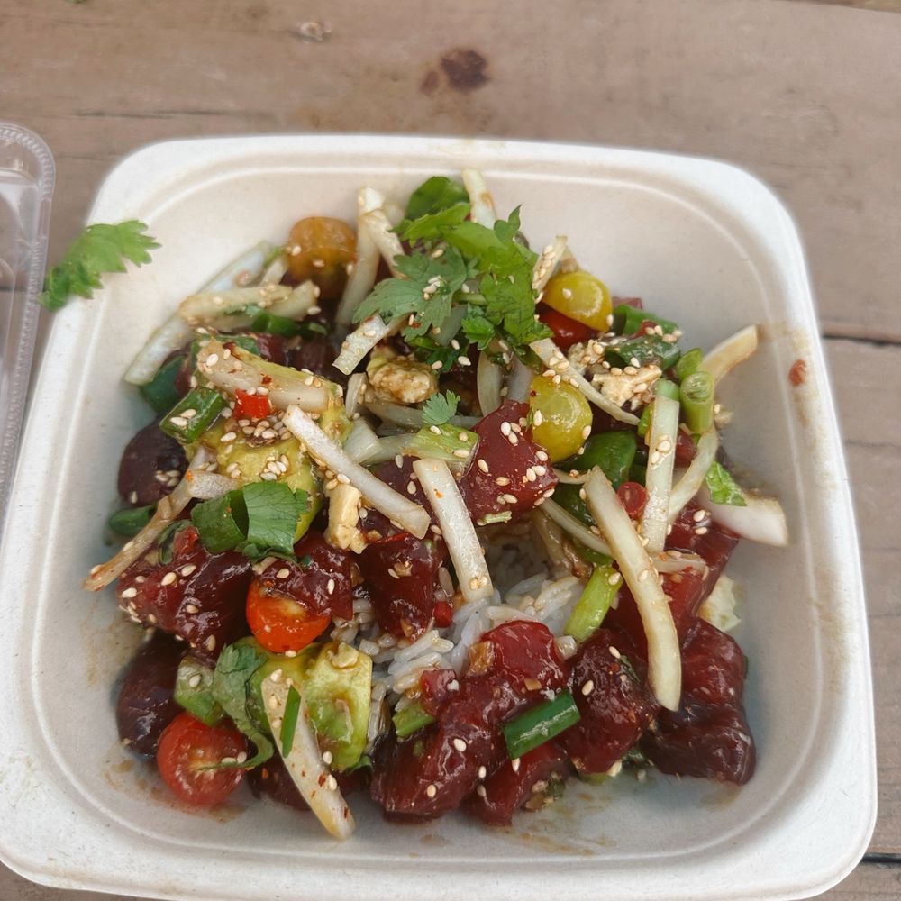 Thai Mee Up - Spicy poke - Food Trucks Near Me - Kihei, Hawaii Thai Mee Up - Spicy poke - Food Trucks Near Me - Kihei, Hawaii
