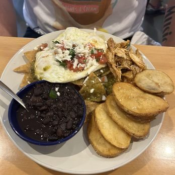 Cruzteca Mexican Kitchen - Chilaquiles - Breakfast & Brunch Near Me - Austin, Texas Cruzteca Mexican Kitchen - Chilaquiles - Breakfast & Brunch Near Me - Austin, Texas