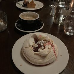 Sherborne Arms - Eaton Mess had to much Meringue and not enough berries to offset the sweet