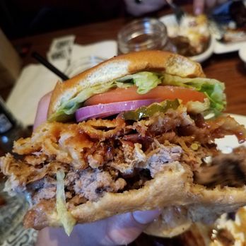 Smokey Bones  - Barbeque Near Me - Liverpool, New York