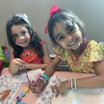 Colorin Spanish Immersion Program - Language Schools Near Me - Oakhurst, New Jersey