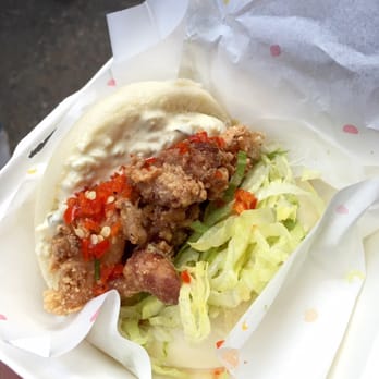 Dinerama - Fried Chicken Bun: £4.00 - Food Court Near Me - London, XGL